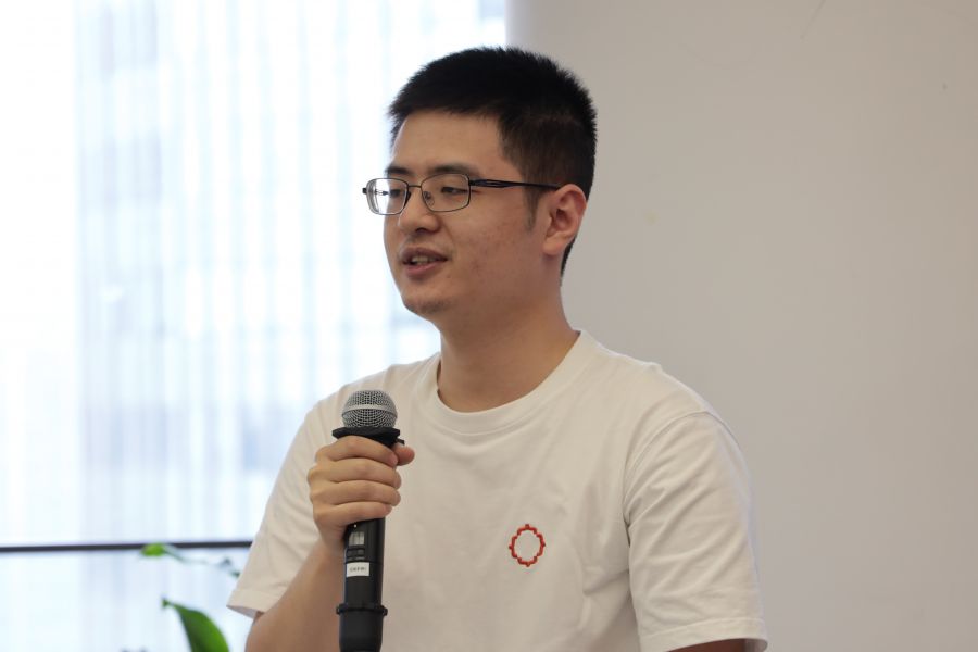 1662361342498618WSU8.jpg 9J6A3882.JPG