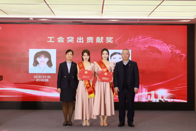 1707286403450493jBzr.jpg 9J6A0542.jpg